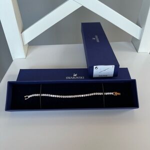 Swarovski Deluxe Rose Gold Tennis Bracelet Brand New